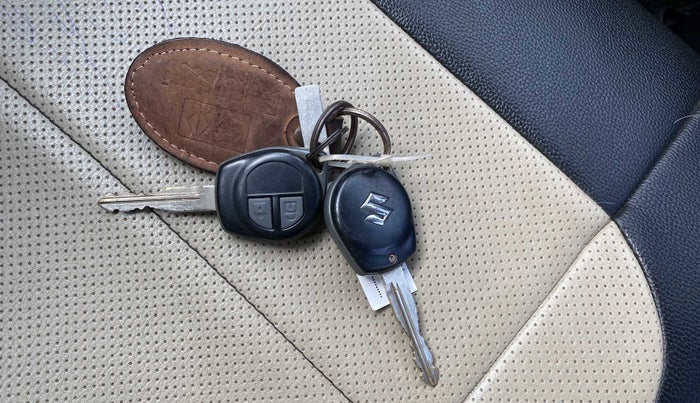2015 Maruti Wagon R 1.0 VXI, Petrol, Manual, 18,666 km, Lock system - Central lock not working - 1,2 or 3 doors