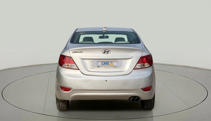 2013 Hyundai Verna FLUIDIC 1.4 CRDI, Diesel, Manual, 1,00,369 km, Back/Rear