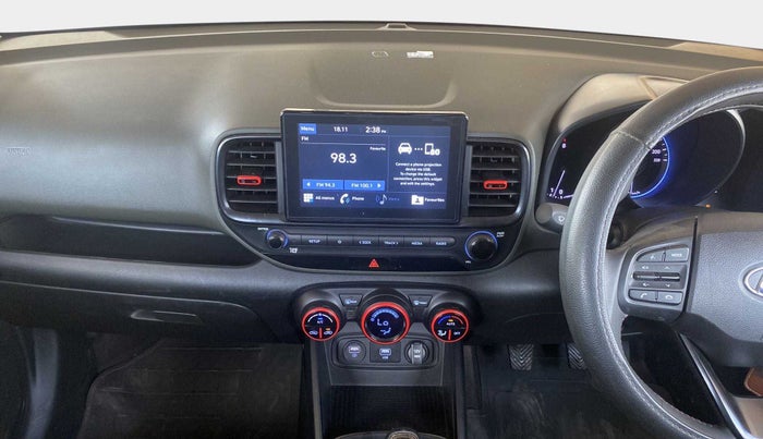 2019 Hyundai VENUE SX 1.0 TURBO DUAL TONE, Petrol, Manual, 20,561 km, Air Conditioner