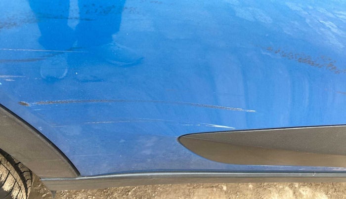 2018 Tata NEXON XE PETROL, Petrol, Manual, 16,500 km, Right rear door - Minor scratches
