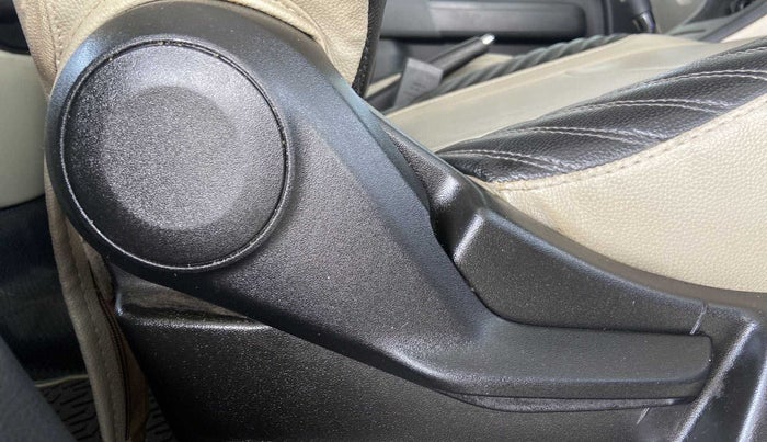 2020 Maruti New Wagon-R ZXI 1.2 AMT, Petrol, Automatic, 54,768 km, Driver Side Adjustment Panel