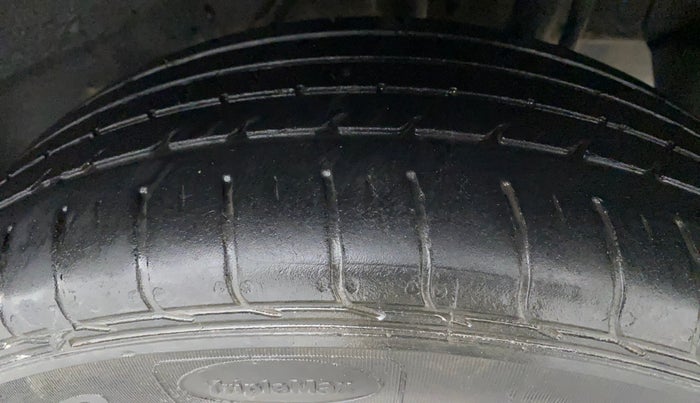 2019 Tata NEXON XM PETROL, Petrol, Manual, 37,294 km, Left Rear Tyre Tread