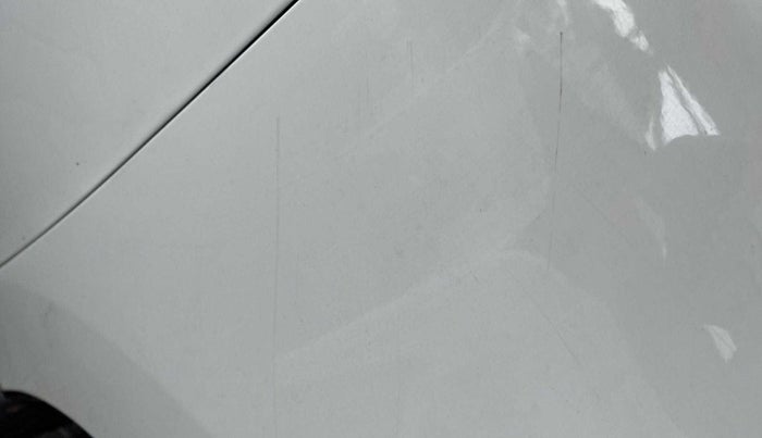2017 Hyundai Eon ERA +, Petrol, Manual, 80,138 km, Right fender - Slightly dented
