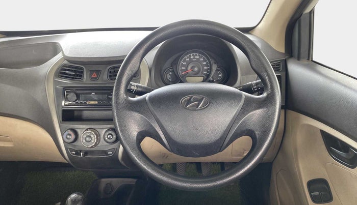 2017 Hyundai Eon ERA +, Petrol, Manual, 80,138 km, Steering Wheel Close Up