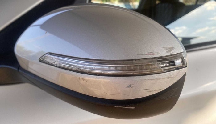 2017 Hyundai Elite i20 SPORTZ 1.2, Petrol, Manual, 47,120 km, Left rear-view mirror - Indicator light not working