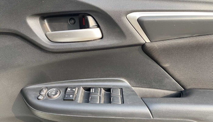 2021 Honda WR-V 1.5L I-DTEC VX MT, Diesel, Manual, 33,973 km, Driver Side Door Panels Control