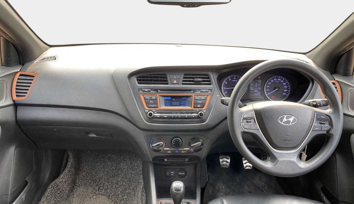 2015 Hyundai i20 Active 1.2 S, Petrol, Manual, 82,607 km, Dashboard