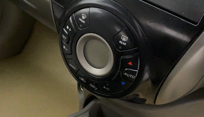 2016 Renault Pulse RXL PETROL, Petrol, Manual, 85,555 km, AC Unit - Directional switch has minor damage