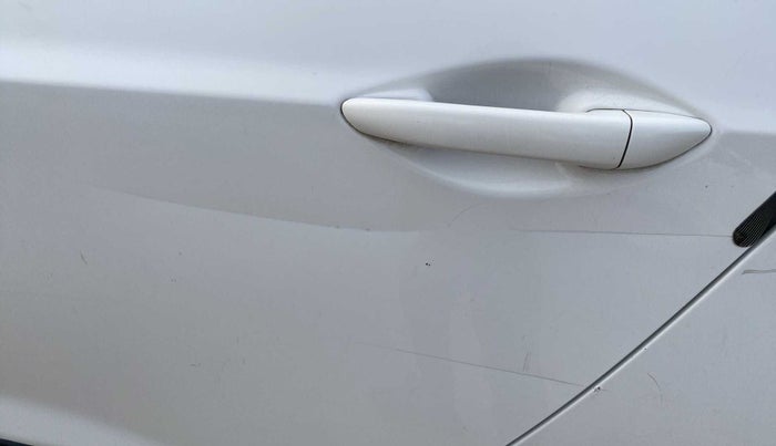 2018 Hyundai Grand i10 SPORTZ 1.2 KAPPA VTVT, Petrol, Manual, 31,428 km, Rear left door - Minor scratches