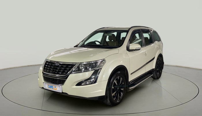 2021 Mahindra XUV500 W11 AT, Diesel, Automatic, 65,107 km, Left Front Diagonal