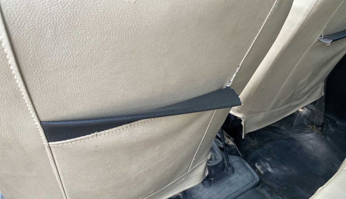 2018 Renault Kwid RXT 1.0 (O), Petrol, Manual, 44,612 km, Front left seat (passenger seat) - Cover slightly stained