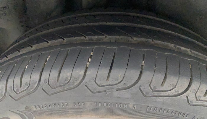 2016 Volkswagen Polo HIGHLINE1.2L, Petrol, Manual, 71,808 km, Right Rear Tyre Tread