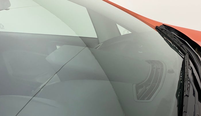 2017 Ford Ecosport TITANIUM 1.5L PETROL, Petrol, Manual, 43,299 km, Front windshield - Minor spot on windshield