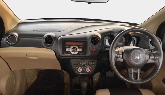 2014 Honda Brio VX AT, Petrol, Automatic, 41,220 km, Dashboard
