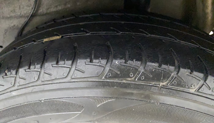 2019 Maruti Celerio VXI, Petrol, Manual, 37,396 km, Left Rear Tyre Tread
