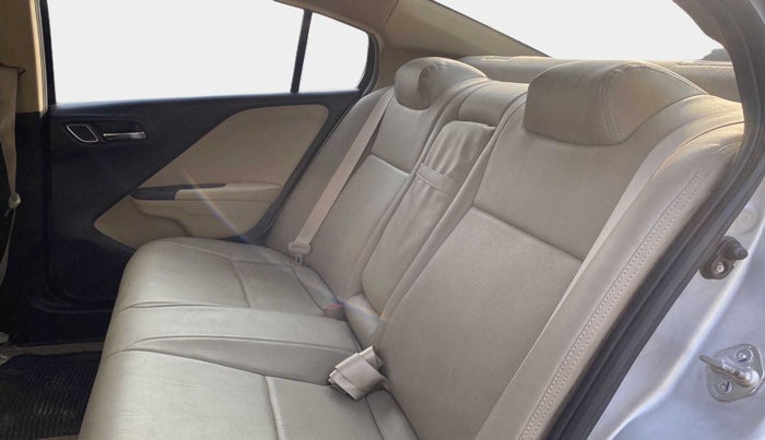 2018 Honda City 1.5L I-VTE V CVT, Petrol, Automatic, 21,570 km, Right Side Rear Door Cabin