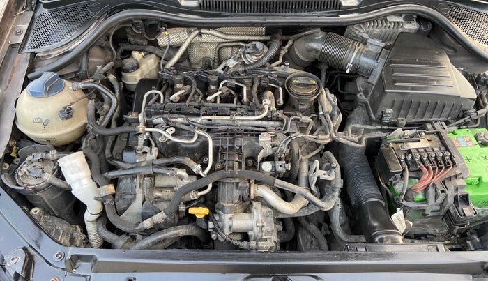 2016 Volkswagen Vento HIGHLINE DIESEL 1.5, Diesel, Manual, 1,16,622 km, Open Bonet