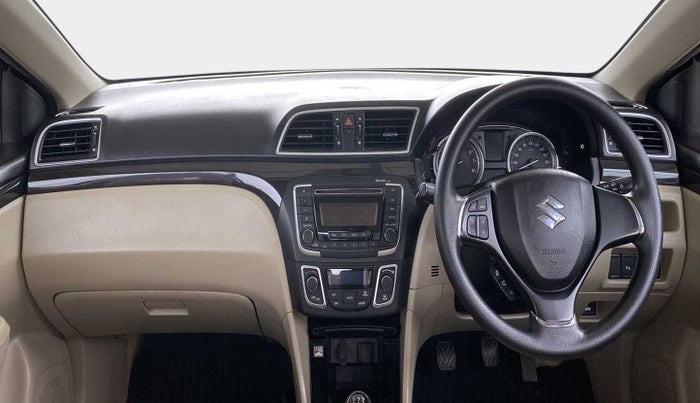 2015 Maruti Ciaz ZXI, Petrol, Manual, 92,588 km, Dashboard