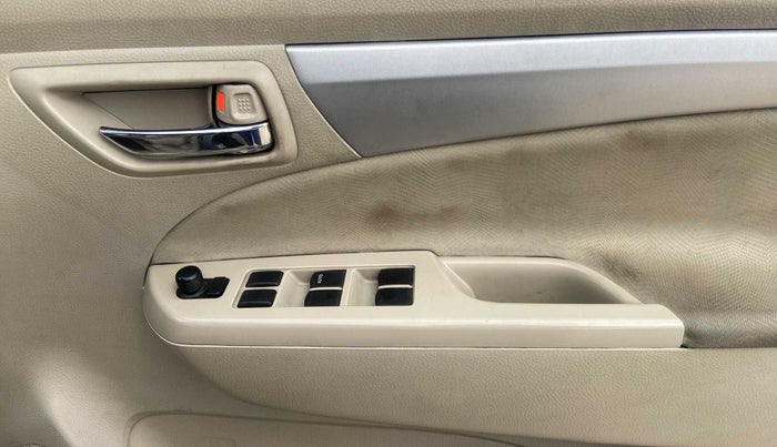 2017 Maruti Ertiga ZXI+, Petrol, Manual, 69,090 km, Driver Side Door Panels Control