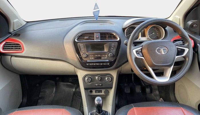 2016 Tata Tiago XZ PETROL, Petrol, Manual, 45,633 km, Dashboard