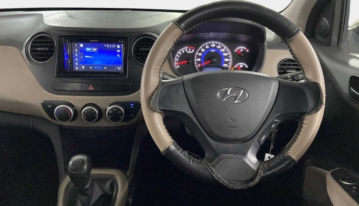 2017 Hyundai Grand i10 MAGNA 1.2 KAPPA VTVT, Petrol, Manual, 26,798 km, Steering Wheel Close Up