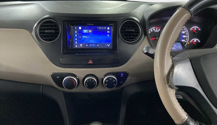 2017 Hyundai Grand i10 MAGNA 1.2 KAPPA VTVT, Petrol, Manual, 26,798 km, Infotainment system - Front speakers missing / not working