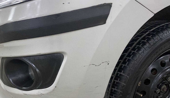 2014 Maruti Wagon R 1.0 VXI, Petrol, Manual, 43,359 km, Front bumper - Minor scratches