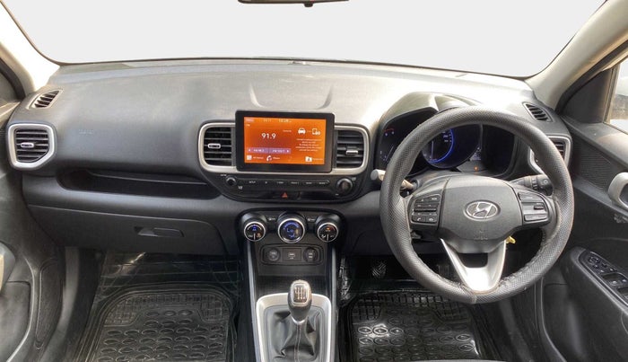 2020 Hyundai VENUE SX 1.5 CRDI, Diesel, Manual, 16,957 km, Dashboard