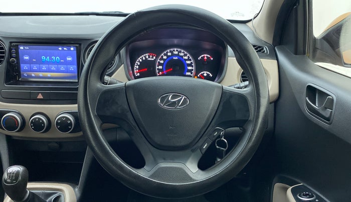 2017 Hyundai Grand i10 MAGNA 1.2 VTVT, Petrol, Manual, 36,665 km, Steering Wheel Close Up