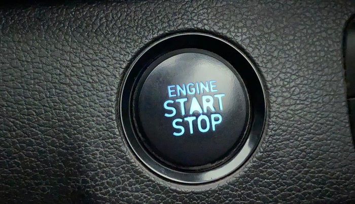 2019 Hyundai VENUE SX PLUS 1.0 TURBO DCT, Petrol, Automatic, 1,05,612 km, Keyless Start/ Stop Button