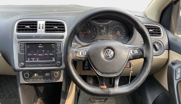 2017 Volkswagen Ameo HIGHLINE1.2L PLUS 16 ALLOY, Petrol, Manual, 68,890 km, Steering Wheel Close Up