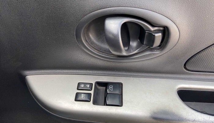 2016 Nissan Micra Active XL, Petrol, Manual, 61,821 km, Driver Side Door Panels Control