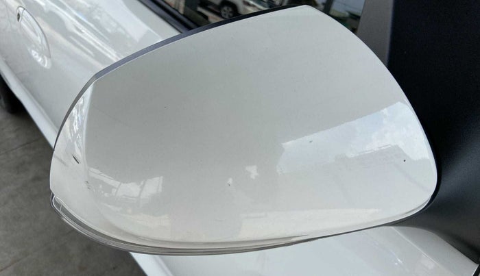 2018 Hyundai NEW SANTRO SPORTZ MT, Petrol, Manual, 65,203 km, Right rear-view mirror - Minor scratches