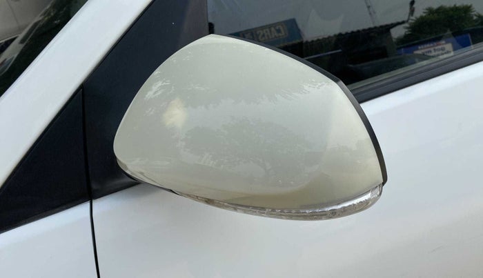 2019 Hyundai NEW SANTRO ASTA MT, Petrol, Manual, 17,902 km, Left rear-view mirror - Indicator light has minor damage