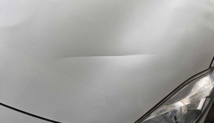 2018 Maruti Dzire LDI, Diesel, Manual, 66,023 km, Bonnet (hood) - Minor scratches
