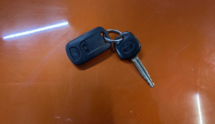 2014 Toyota Etios CROSS 1.4 VD, Diesel, Manual, 95,497 km, Key Close Up