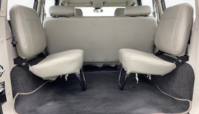2014 Mahindra Scorpio S10, Diesel, Manual, 23,095 km, Third Seat Row ( optional )