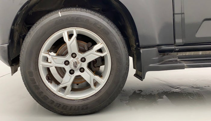 2014 Mahindra Scorpio S10, Diesel, Manual, 23,095 km, Left Front Wheel