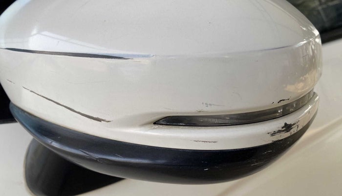 2015 Honda Jazz 1.2L I-VTEC VX, Petrol, Manual, 25,250 km, Left rear-view mirror - Minor scratches