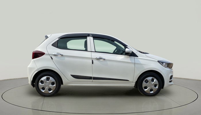 2020 Tata Tiago XT PETROL, Petrol, Manual, 30,463 km, Right Side View