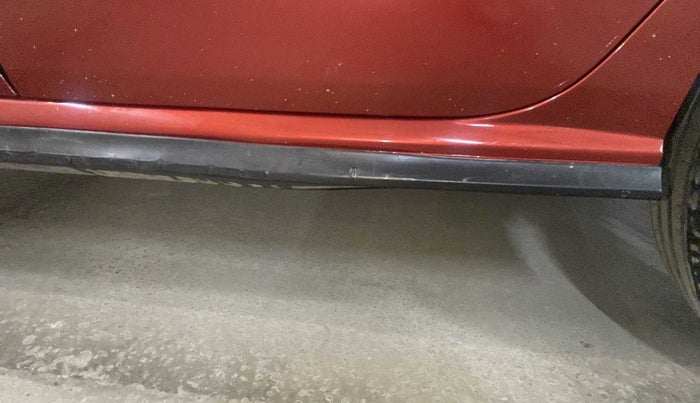 2019 Volkswagen Polo HIGHLINE PLUS 1.0, Petrol, Manual, 26,031 km, Left running board - Cladding has minor damage