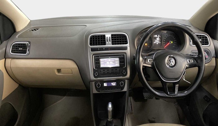 2015 Volkswagen Vento HIGHLINE 1.5 AT, Diesel, Automatic, 72,821 km, Dashboard