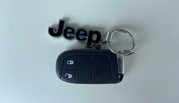 2018 Jeep Compass LIMITED (O) 2.0 DIESEL 4X4, Diesel, Manual, 63,002 km, Key Close Up