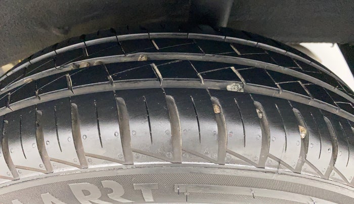2021 Datsun Redi Go T (O), Petrol, Manual, 1,828 km, Left Rear Tyre Tread