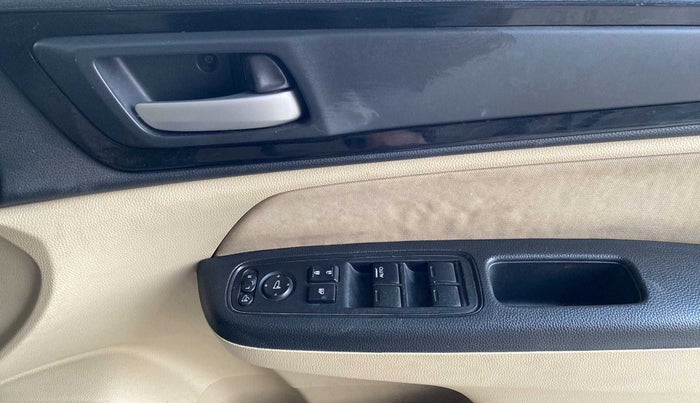 2018 Honda Amaze 1.2L I-VTEC V CVT, Petrol, Automatic, 22,574 km, Driver Side Door Panels Control