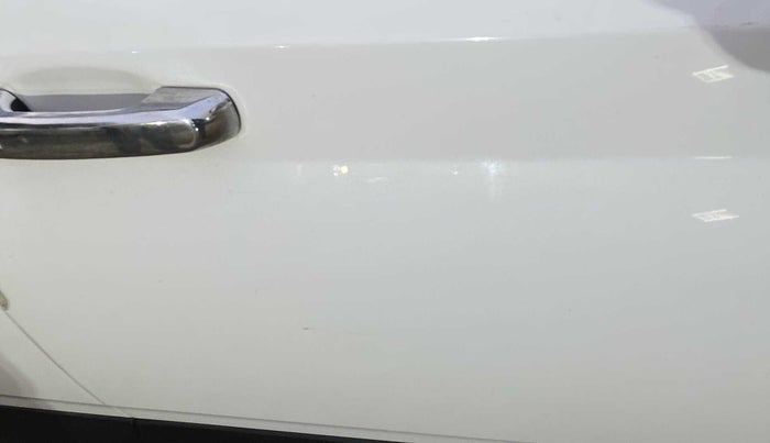 2019 Hyundai VENUE SX 1.0 TURBO DUAL TONE, Petrol, Manual, 35,084 km, Driver-side door - Slightly dented