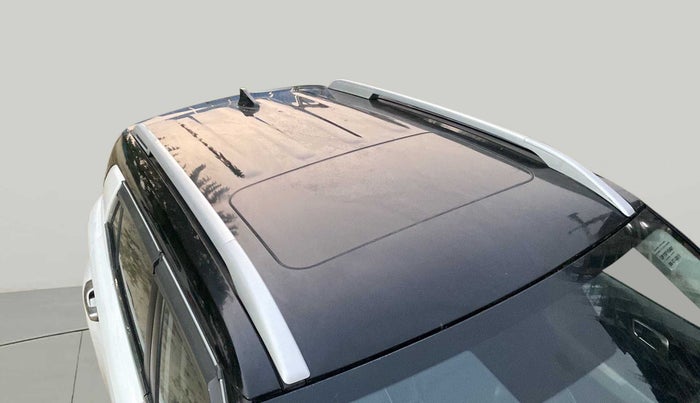 2019 Hyundai VENUE SX 1.0 TURBO DUAL TONE, Petrol, Manual, 35,084 km, Roof