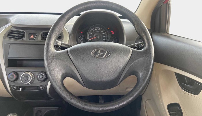 2017 Hyundai Eon ERA +, Petrol, Manual, 6,567 km, Steering Wheel Close Up