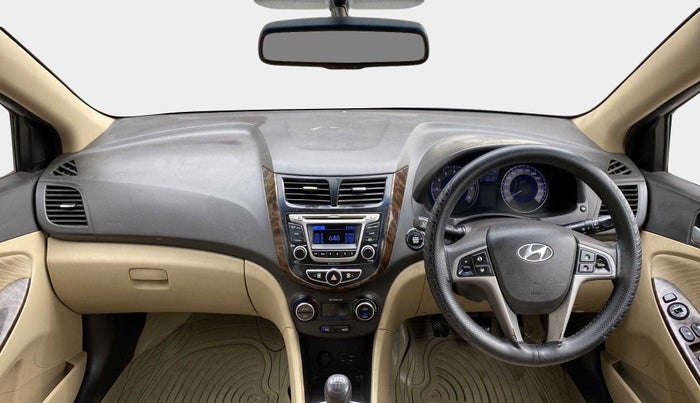 2015 Hyundai Verna FLUIDIC 4S 1.6 VTVT S(O), Petrol, Manual, 50,091 km, Dashboard