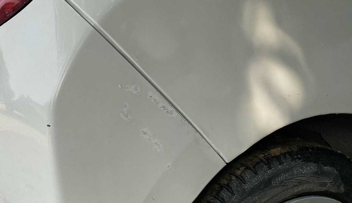 2014 Hyundai Eon 1.0 MAGNA +, Petrol, Manual, 58,113 km, Rear bumper - Minor scratches
